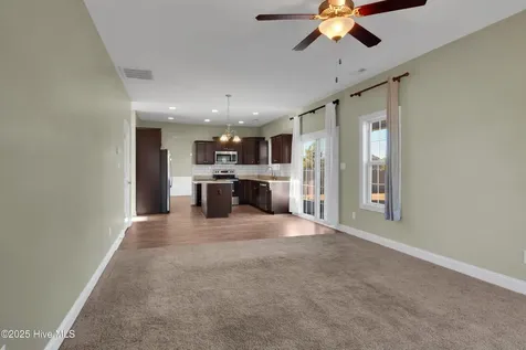 109 Rosegarten Court New Bern NC 28562