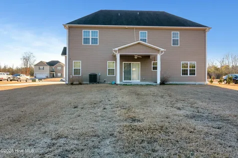 109 Rosegarten Court New Bern NC 28562