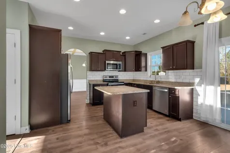 109 Rosegarten Court New Bern NC 28562