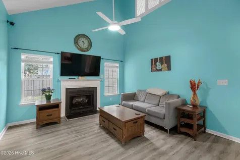 4914 Gate Post Lane Wilmington NC 28412