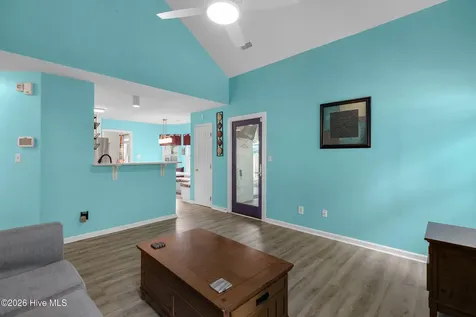 4914 Gate Post Lane Wilmington NC 28412