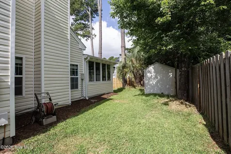 4914 Gate Post Lane Wilmington NC 28412
