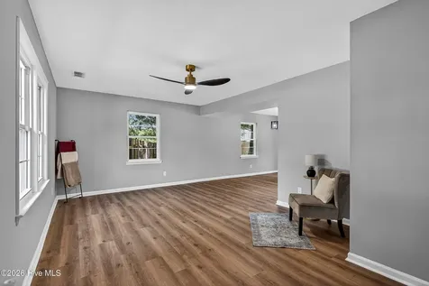 432 Regalwood Drive Jacksonville NC 28546