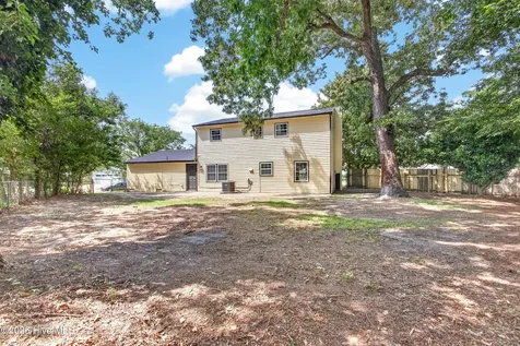 432 Regalwood Drive Jacksonville NC 28546