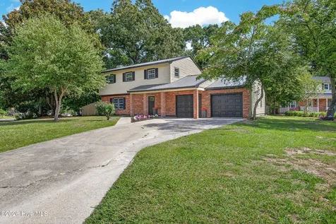432 Regalwood Drive Jacksonville NC 28546