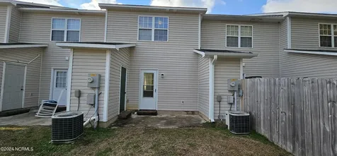 204 Fairwood Court Jacksonville NC 28546