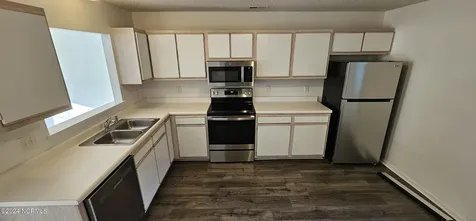 204 Fairwood Court Jacksonville NC 28546