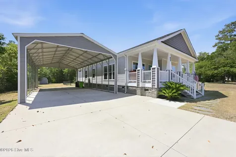 416 Ocean Spray Drive Cedar Point NC 28584