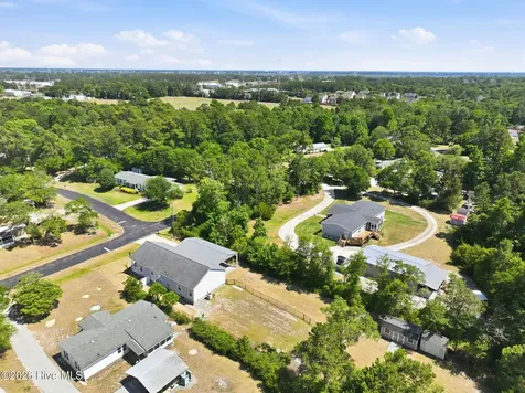 416 Ocean Spray Drive Cedar Point NC 28584