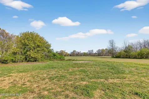 335 Myrtle Road Selma NC 27576