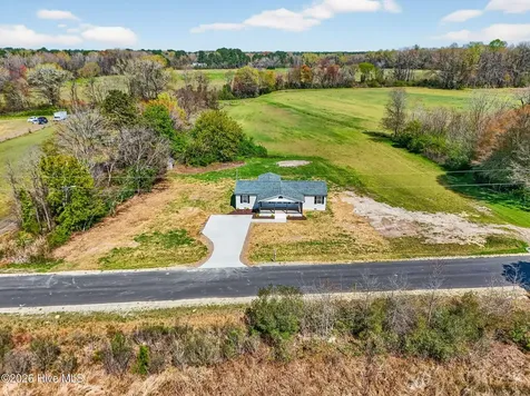 335 Myrtle Road Selma NC 27576