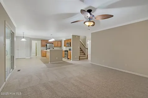 102 Huntington Court Jacksonville NC 28540