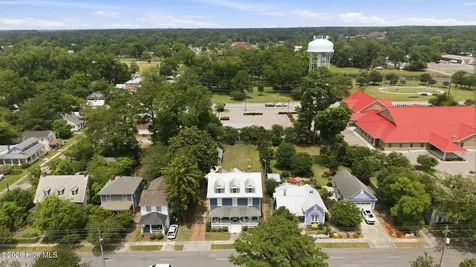 314 E 2nd Street Washington NC 27889