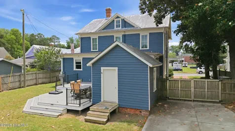 314 E 2nd Street Washington NC 27889