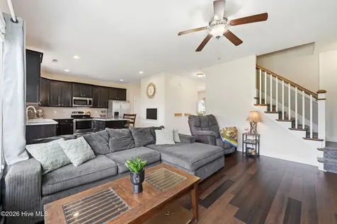 106 Gillcrest Lane Hubert NC 28539