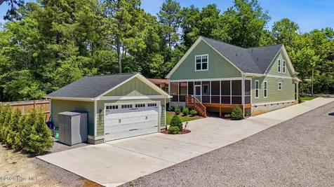 460 N May Street Southern Pines NC 28387