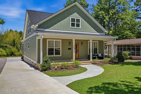 460 N May Street Southern Pines NC 28387
