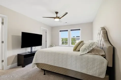 149 High Tide Drive Peletier NC 28584