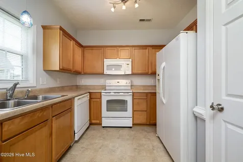 111 Croatan Woods Drive New Bern NC 28562