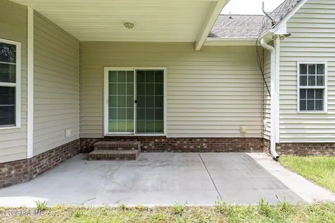 111 Croatan Woods Drive New Bern NC 28562