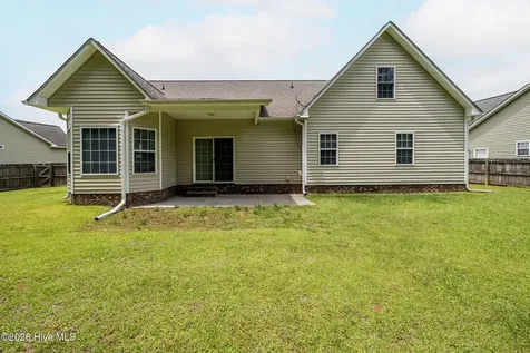 111 Croatan Woods Drive New Bern NC 28562