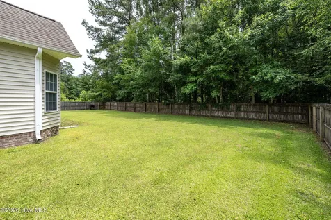 111 Croatan Woods Drive New Bern NC 28562