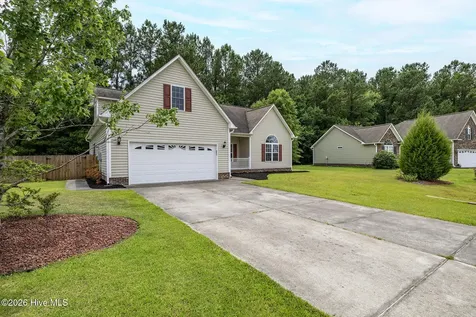 111 Croatan Woods Drive New Bern NC 28562