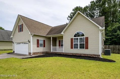 111 Croatan Woods Drive New Bern NC 28562
