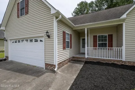 111 Croatan Woods Drive New Bern NC 28562