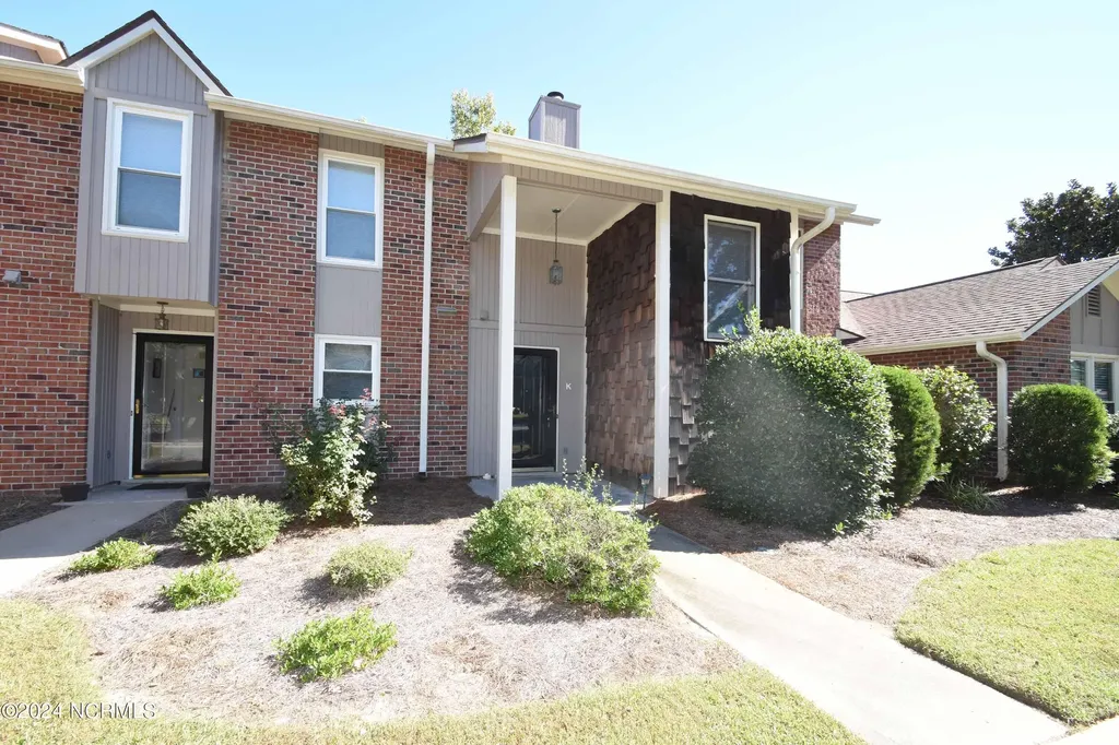 1829 Quail Ridge Road Greenville NC 27858