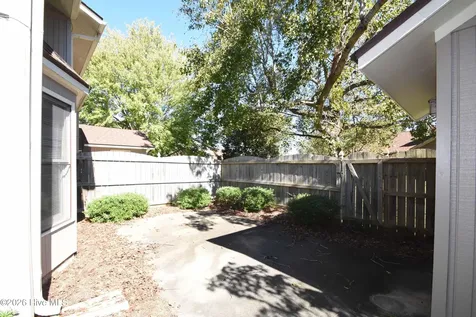 1829 Quail Ridge Road Greenville NC 27858