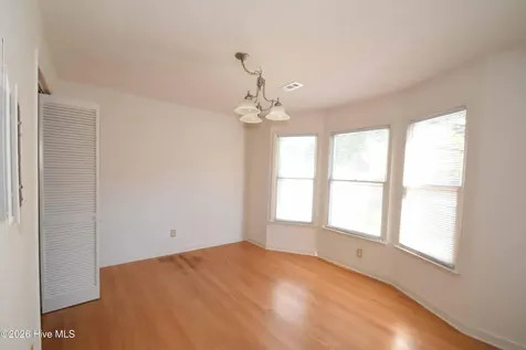 1829 Quail Ridge Road Greenville NC 27858