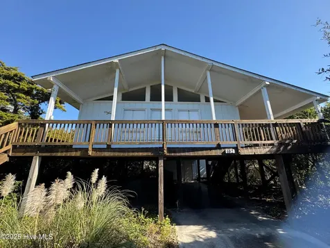 102 Lawrence Street Emerald Isle NC 28594