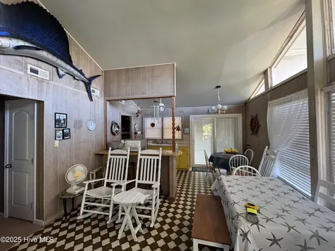 102 Lawrence Street Emerald Isle NC 28594
