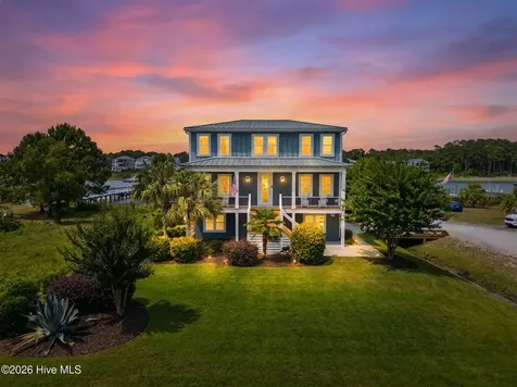 3808 E Yacht Drive Oak Island NC 28465