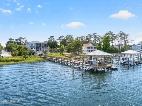 3808 E Yacht Drive Oak Island NC 28465