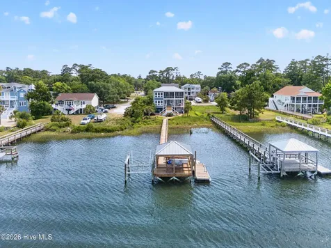3808 E Yacht Drive Oak Island NC 28465