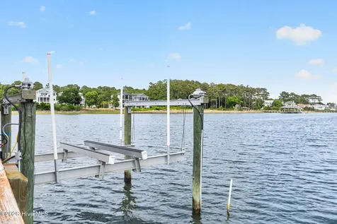 3808 E Yacht Drive Oak Island NC 28465