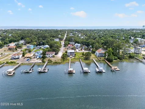 3808 E Yacht Drive Oak Island NC 28465