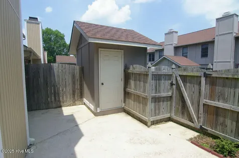 2069 Quail Ridge Road Greenville NC 27858