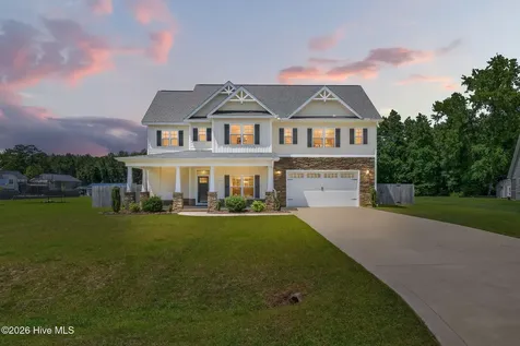 107 Weatherstone Court Pikeville NC 27863