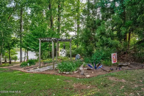 5030 Overlook Drive Elm City NC 27822