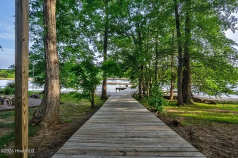 5030 Overlook Drive Elm City NC 27822
