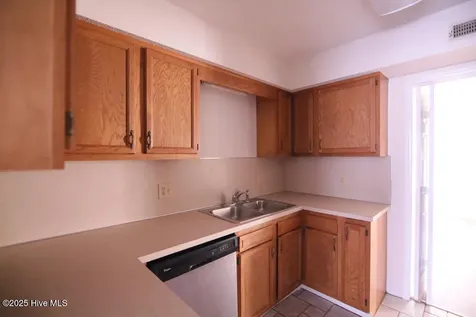 2007 Quail Ridge Road Greenville NC 27858