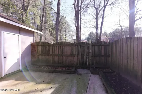2007 Quail Ridge Road Greenville NC 27858