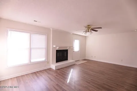 2007 Quail Ridge Road Greenville NC 27858