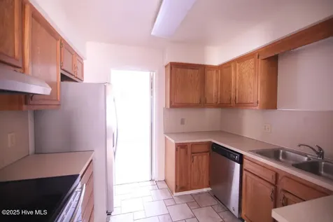 2007 Quail Ridge Road Greenville NC 27858