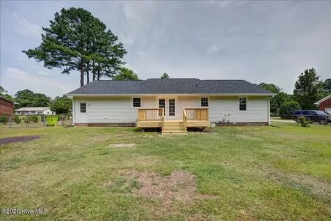 3705 Elveden Road New Bern NC 28562