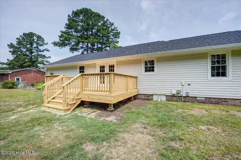 3705 Elveden Road New Bern NC 28562