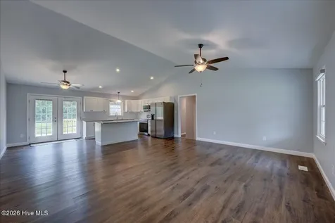3705 Elveden Road New Bern NC 28562